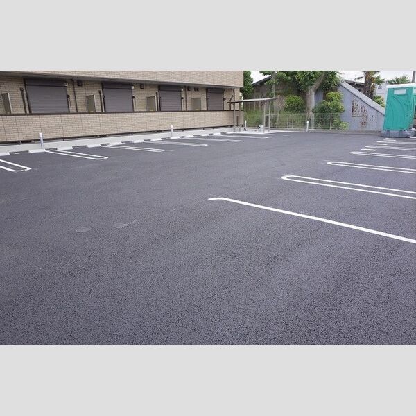 駐車場 (駐車場)