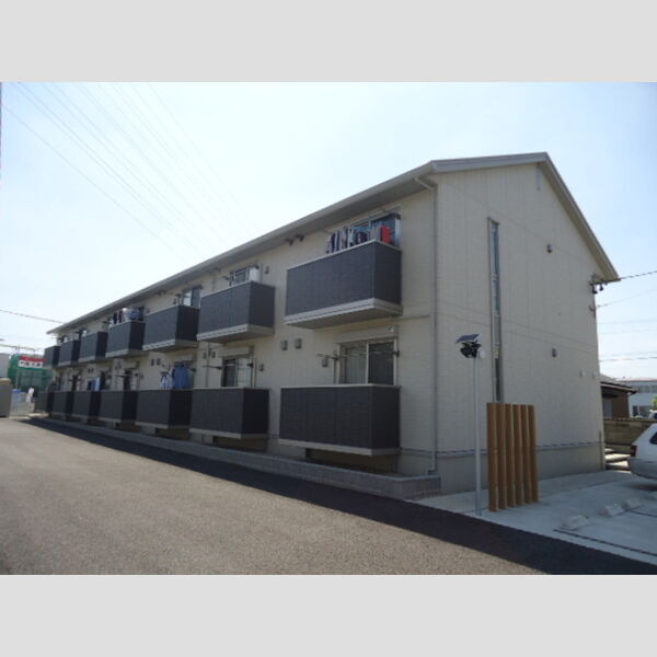 建物外観 (東側外観)