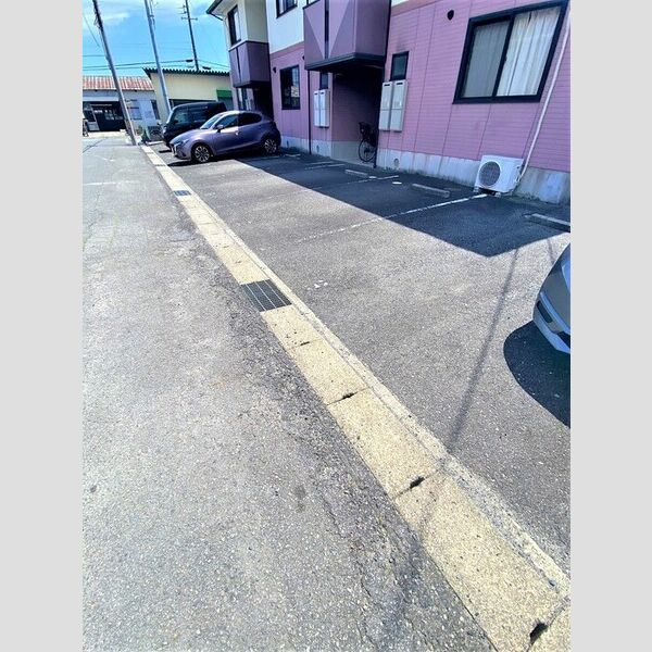 駐車場 (駐車場)