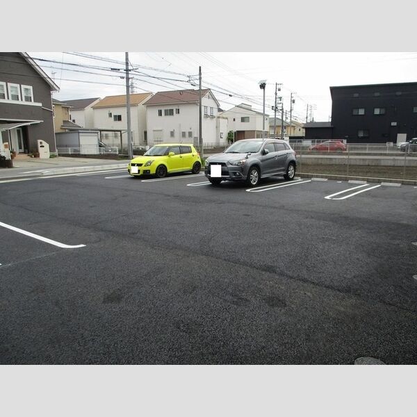 駐車場 (駐車場)
