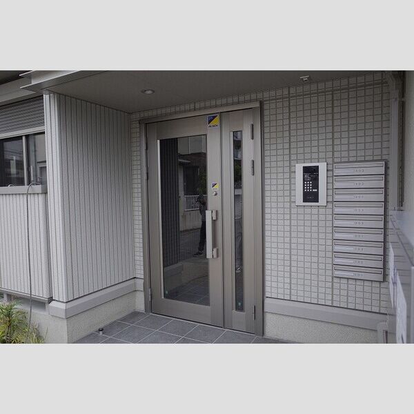 エントランス (オートロック仕様)