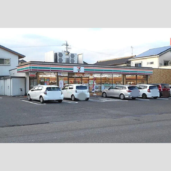 現地周辺 (セブンイレブン岡崎寿町店)