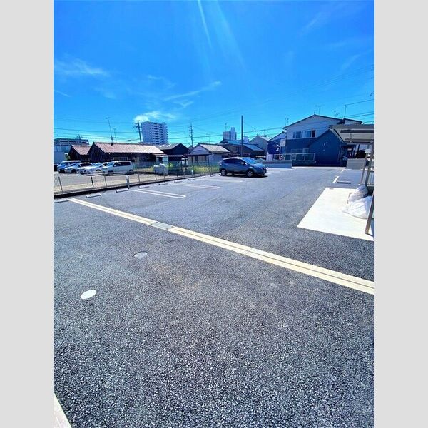 駐車場 (駐車場)