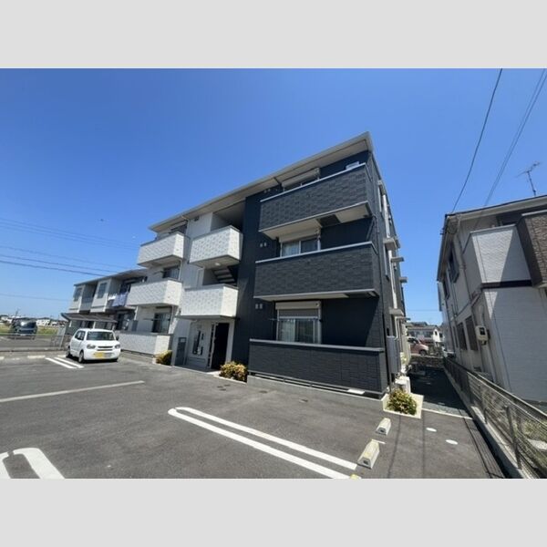 建物外観 (南側外観)
