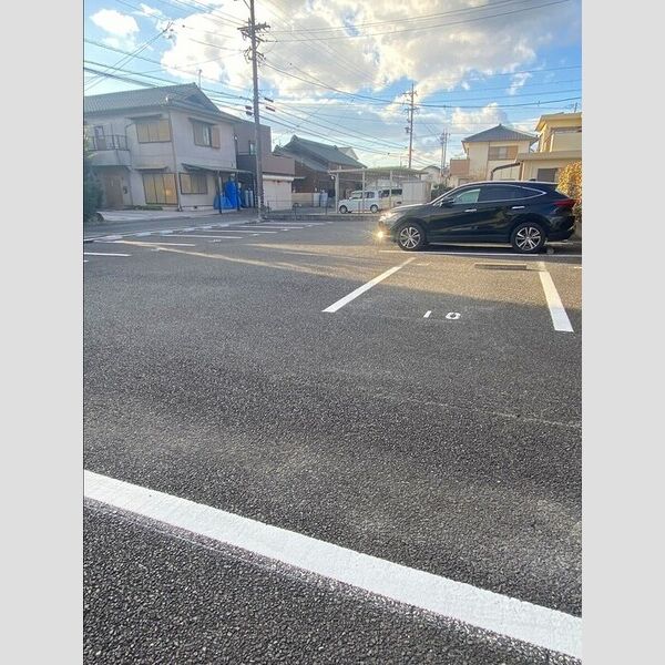 駐車場 (駐車場)