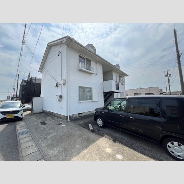 現地周辺 (北側外観)