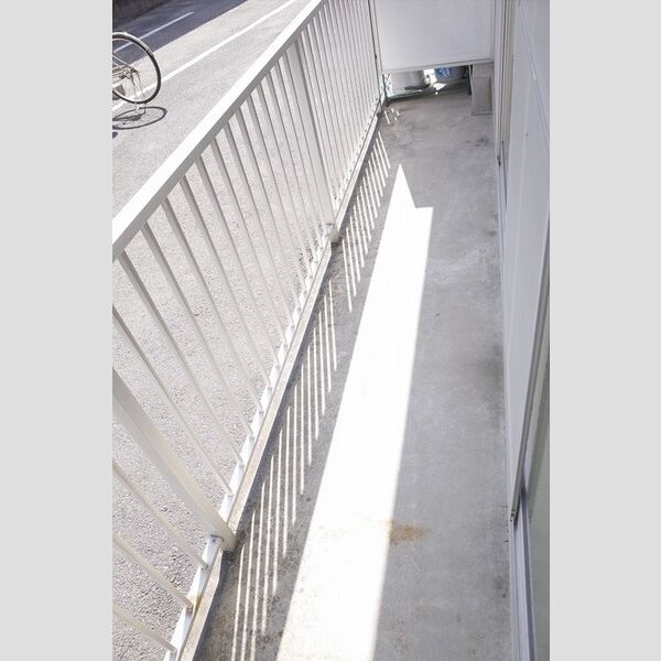 バルコニー・ベランダ (バルコニー)