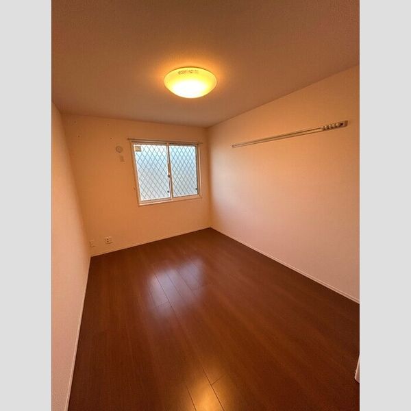 その他 (洋間東)