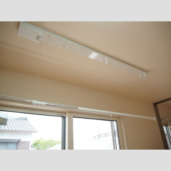 その他 (室内物干し)