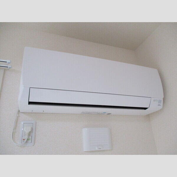 その他設備 (エアコン)