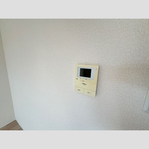 その他設備 (モニター付きインターホン)