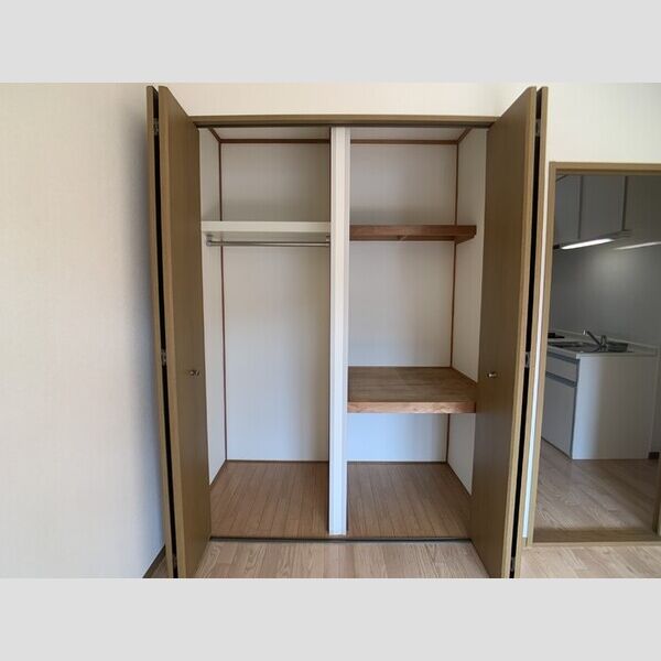 収納 (クローゼット)