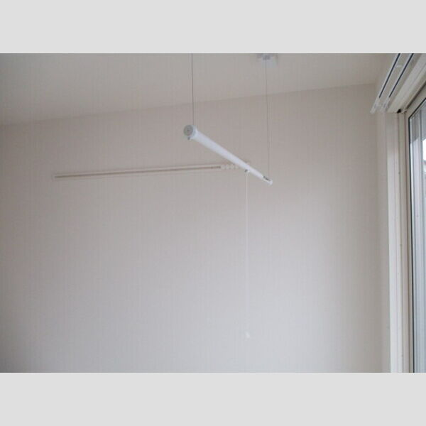 その他 (室内物干し)