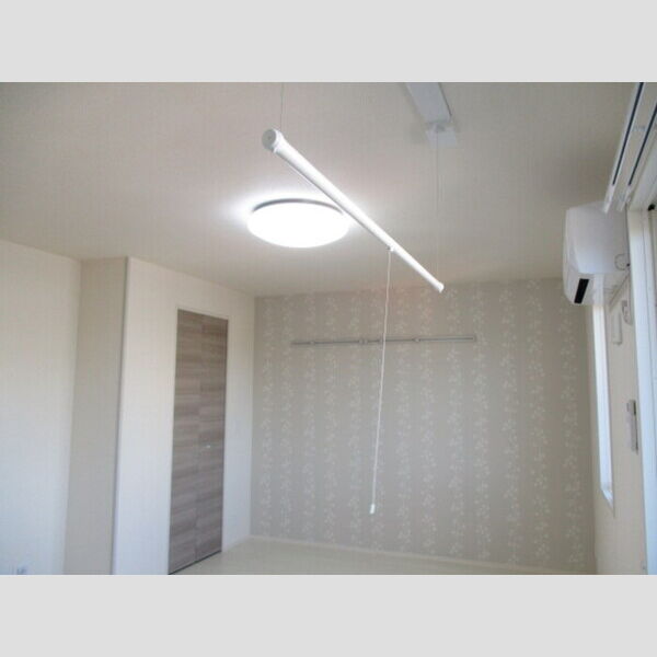 その他 (室内物干し)