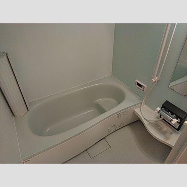 バス (一坪風呂(追い焚き付き))