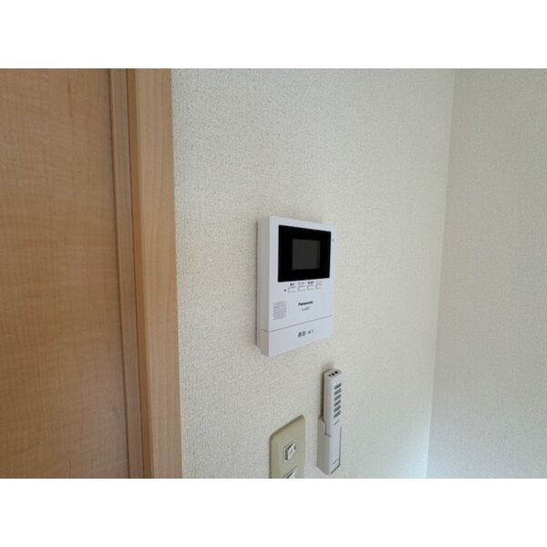 その他設備 (モニター付きインターホン)