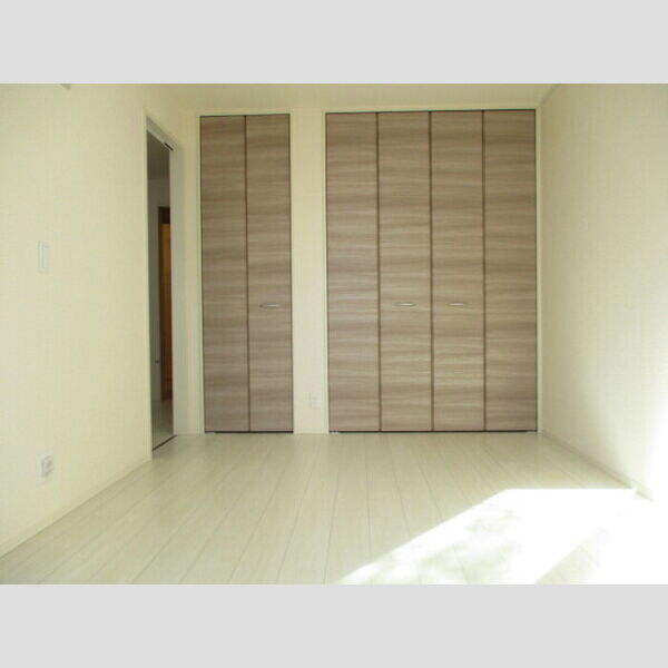 その他 (洋間南)