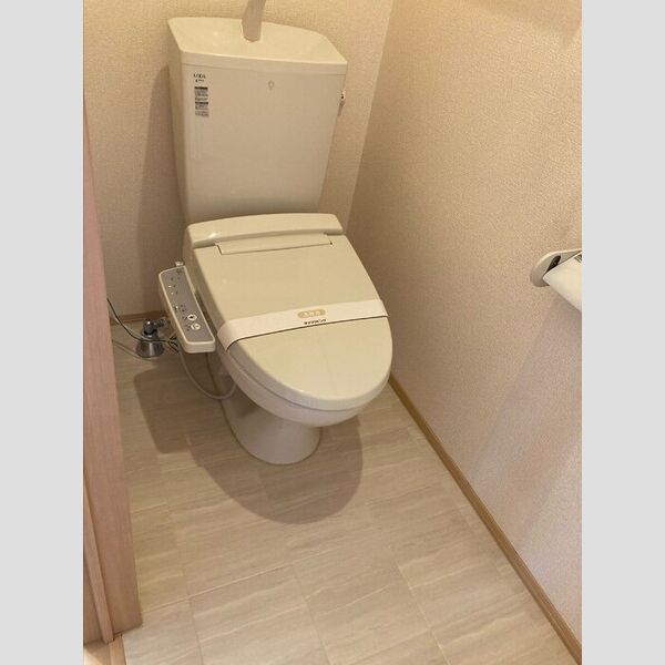 トイレ (温水洗浄便座)