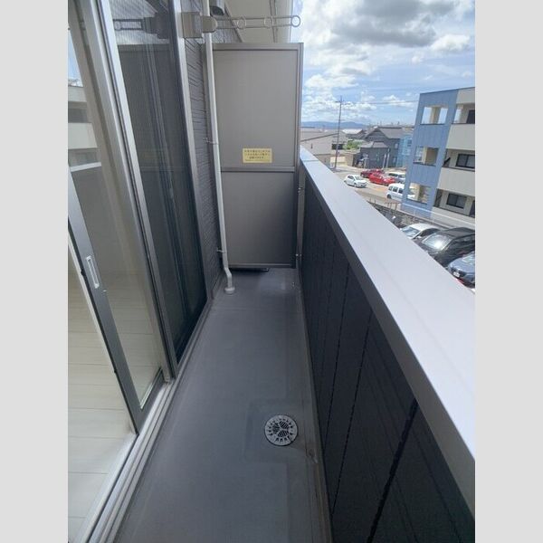 バルコニー・ベランダ (バルコニー)