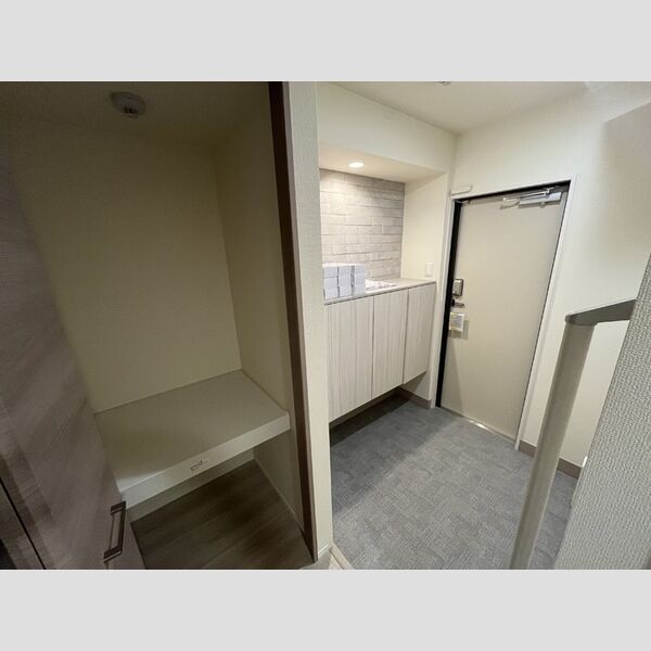 玄関 (シューズボックス)