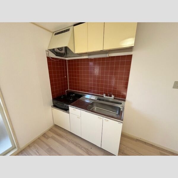 キッチン (2口ガスコンロ付きキッチン)