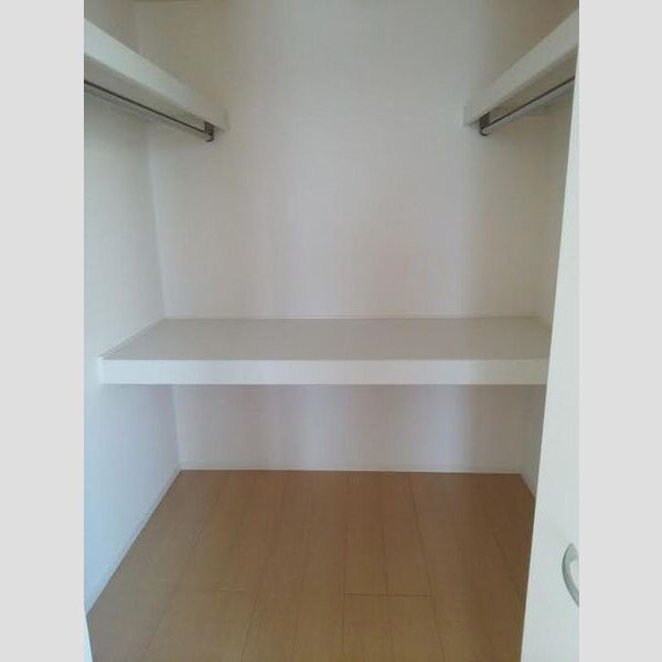 収納 (クローゼット)