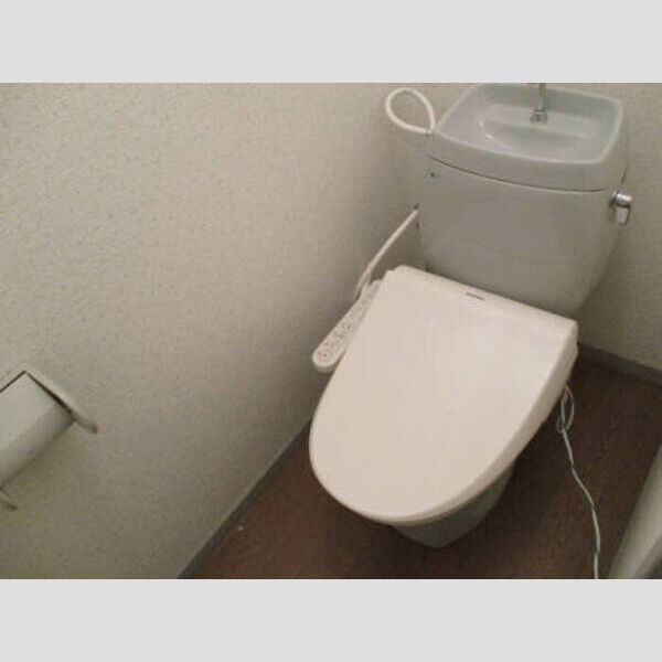 トイレ (温水洗浄暖房便座)