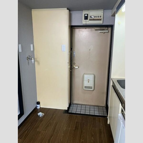 玄関 (玄関)