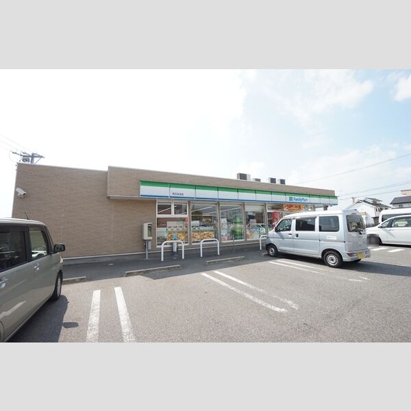 現地周辺 (ファミリーマート知立弘法店437m)