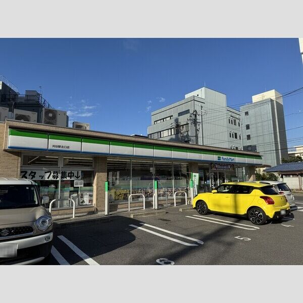 現地周辺 (ファミリーマート刈谷駅北口店(457m))
