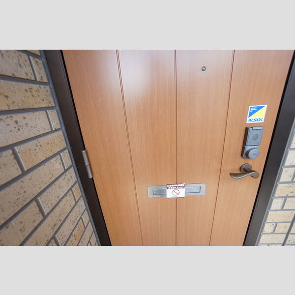 玄関 (カードキー)