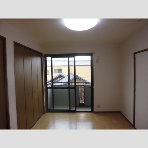 その他 (南東洋室)