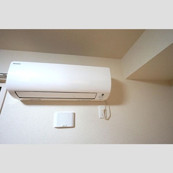 その他設備 (エアコン)