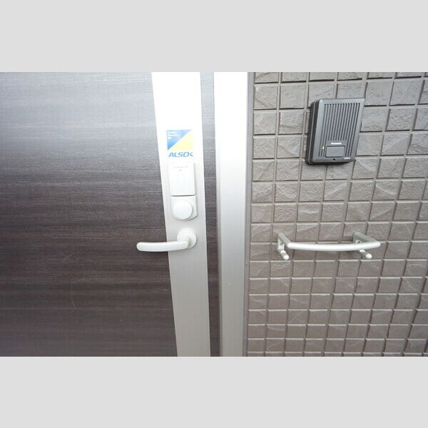 玄関 (カードキー)