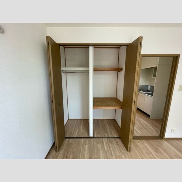 収納 (クローゼット・押入)