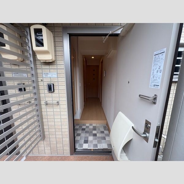 玄関 (玄関)
