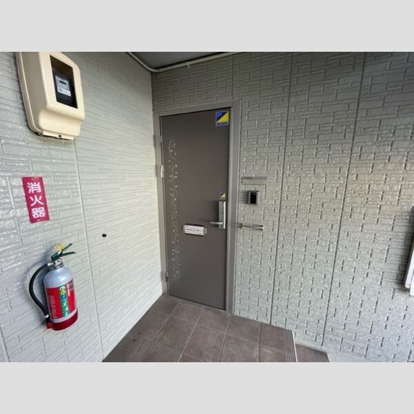 玄関 (玄関(外)