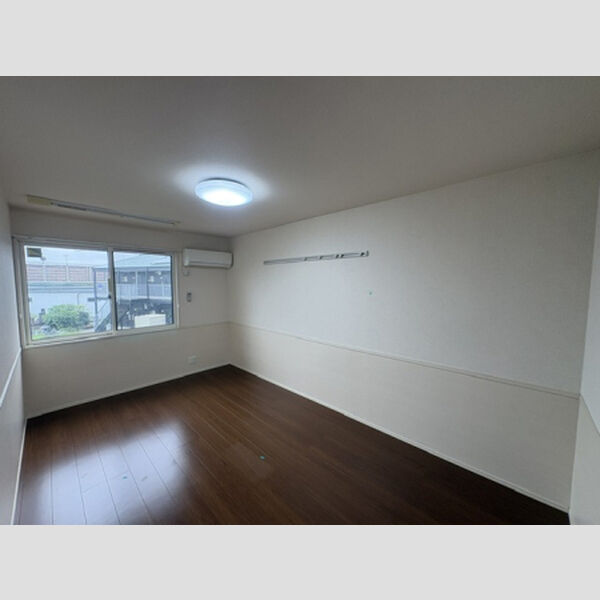 その他 (洋室)