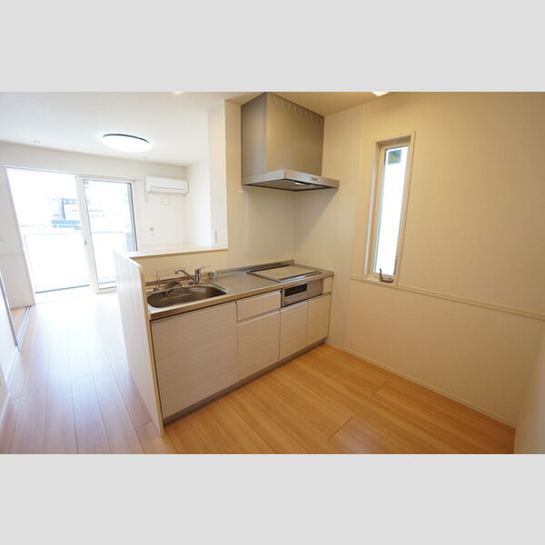 キッチン (システムキッチン)