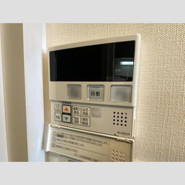 その他 (給湯器リモコン)