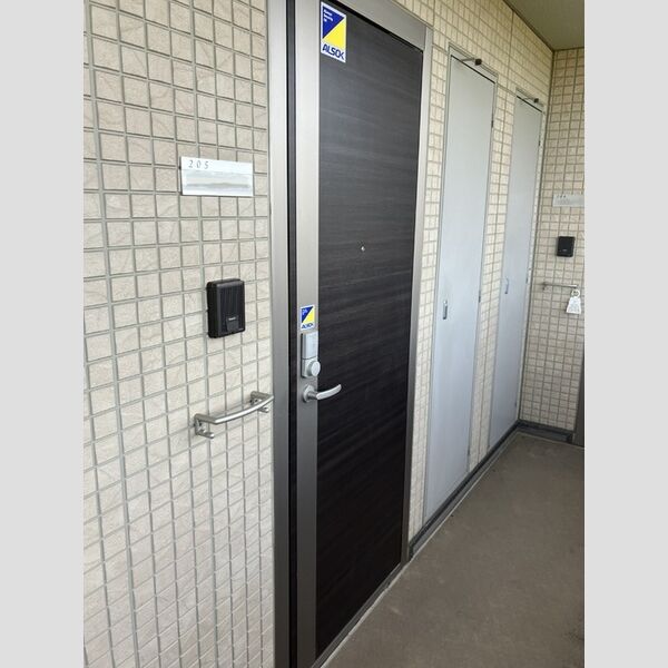 玄関 (カードキー)