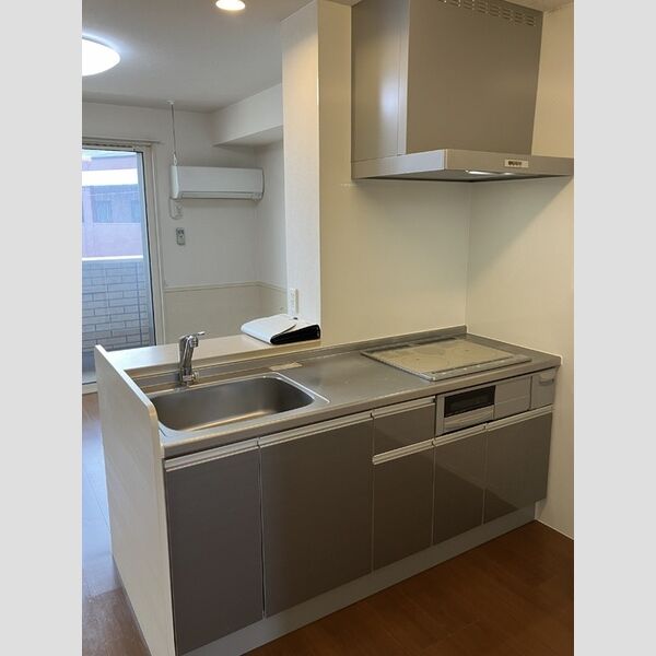 キッチン (システムキッチン)