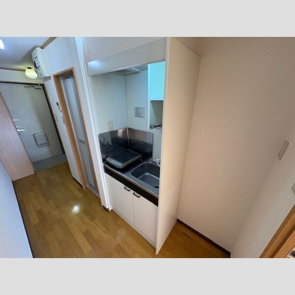 キッチン (キッチン)