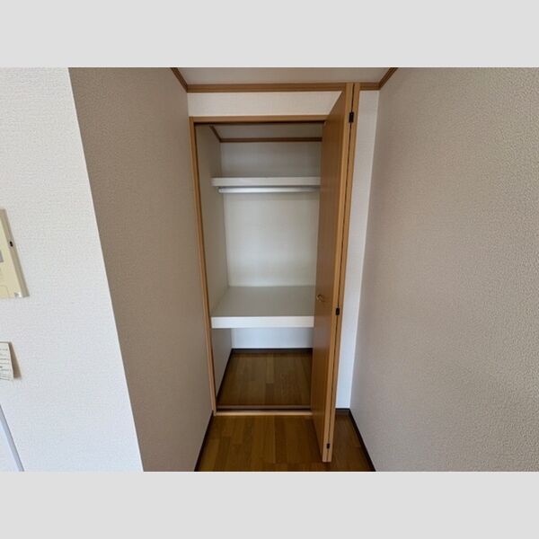 収納 (クローゼット)