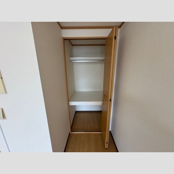 収納 (クローゼット)