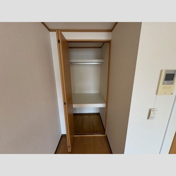 収納 (クローゼット)