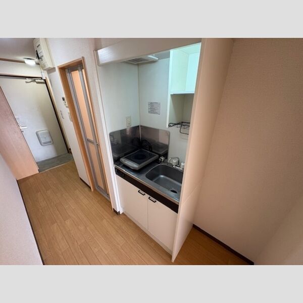 キッチン (キッチン)