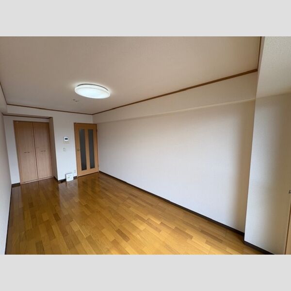 その他 (洋室)