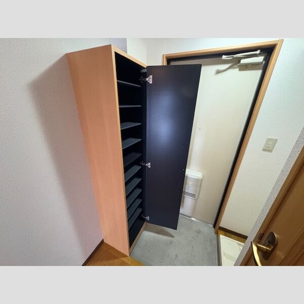 玄関 (シューズボックス)