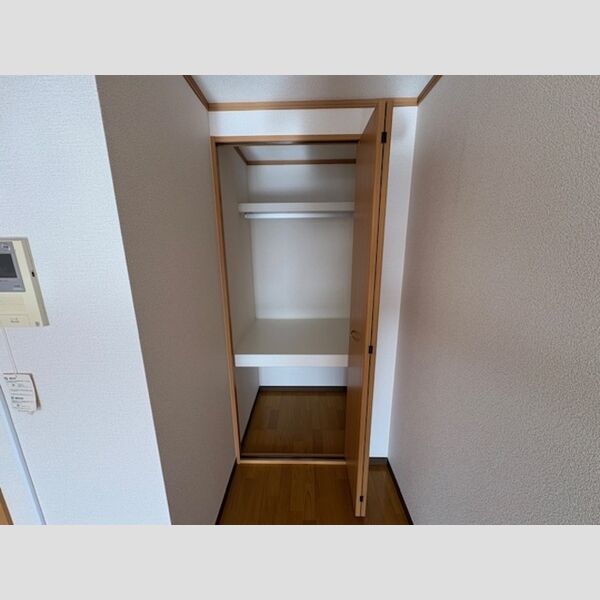 収納 (クローゼット)